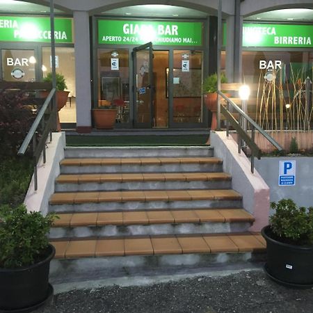 Hotel Lago Maggiore Castelletto sopra Ticino Luaran gambar