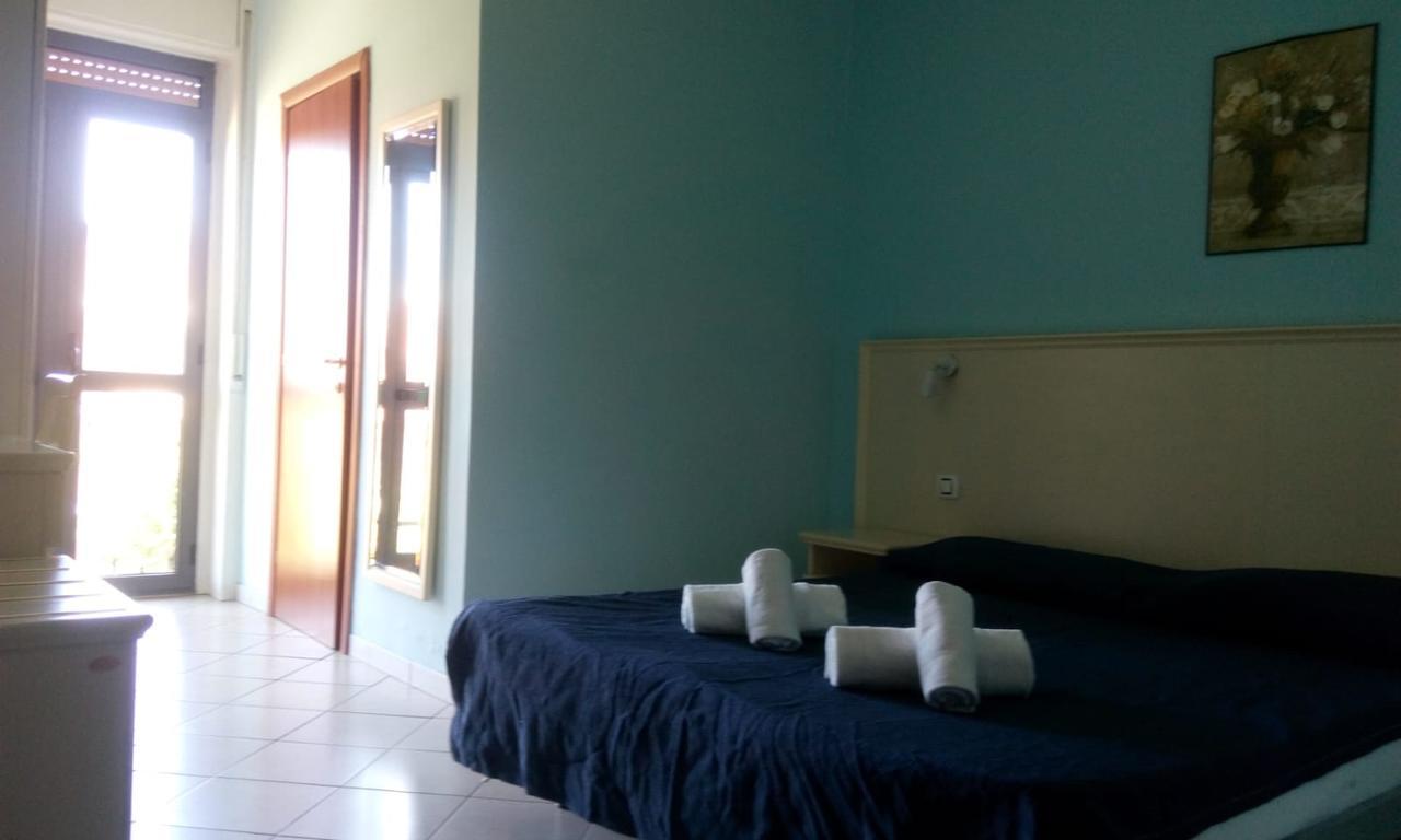 Hotel Lago Maggiore Castelletto sopra Ticino Luaran gambar