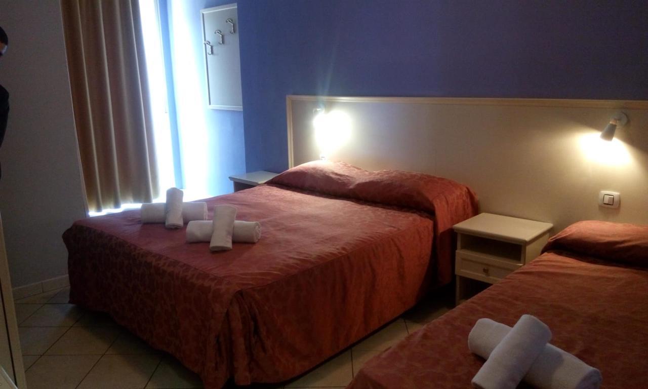 Hotel Lago Maggiore Castelletto sopra Ticino Luaran gambar