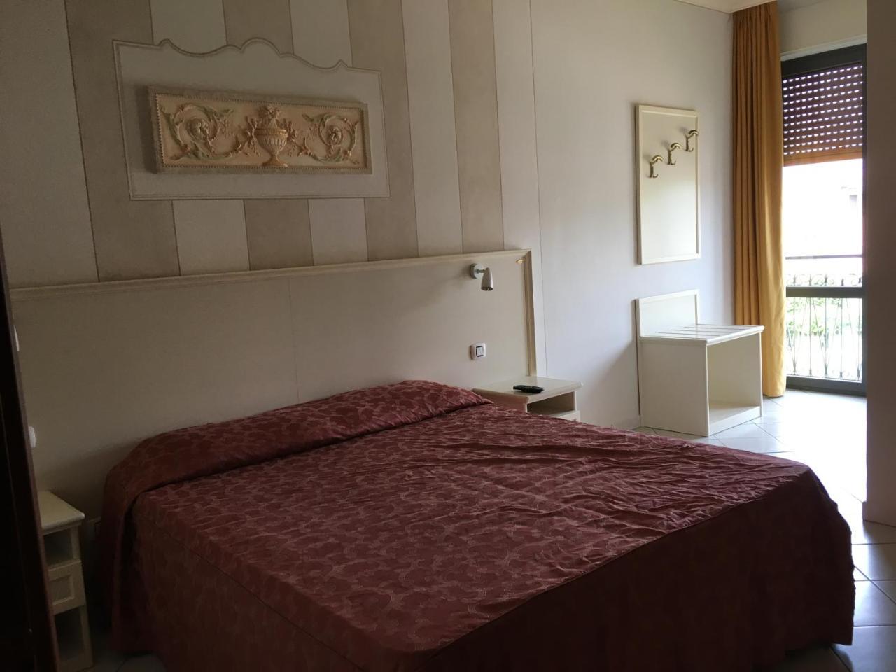 Hotel Lago Maggiore Castelletto sopra Ticino Luaran gambar