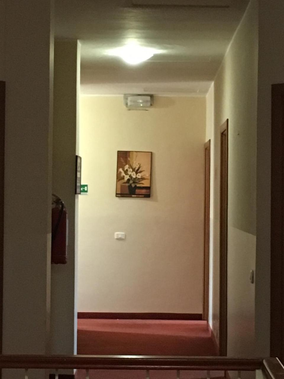 Hotel Lago Maggiore Castelletto sopra Ticino Luaran gambar